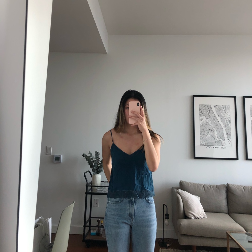 Aritzia 100 percent silk cami